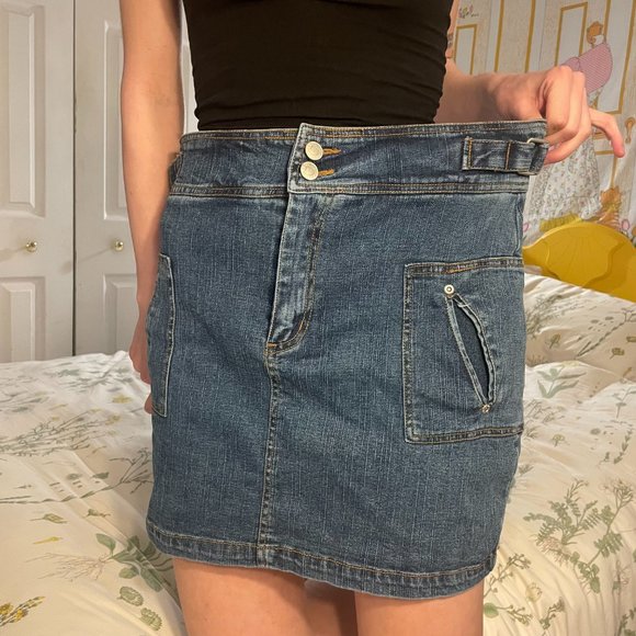 90s BUM utility tie waist light wash shorts! - Picture 8 of 15